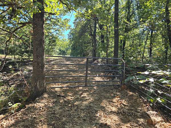 40 Acres of Recreational Land & Farm for Sale in Webbers Falls, Oklahoma