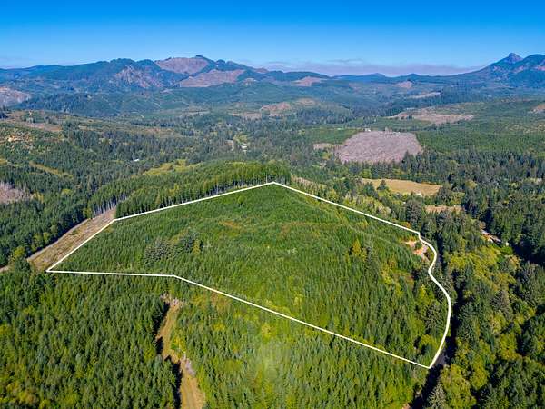24.3 Acres of Recreational Land for Sale in Elsie, Oregon
