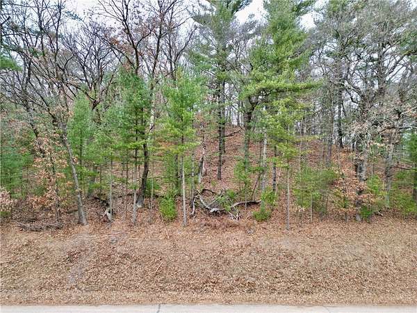 2.89 Acres of Residential Land for Sale in Eau Claire, Wisconsin