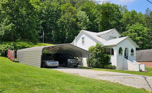 3.79 Acres of Residential Land with Home for Sale in Charleston, West Virginia