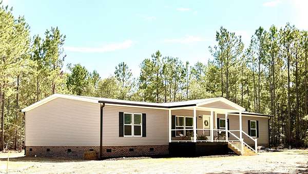 2.69 Acres of Residential Land with Home for Sale in Kershaw, South Carolina