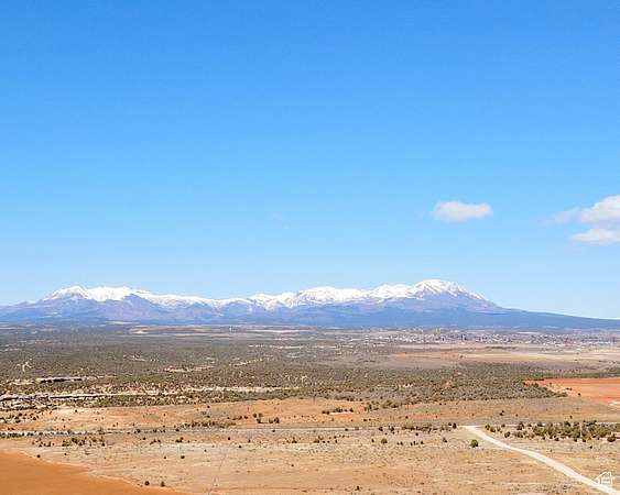 6 Acres of Residential Land for Sale in Blanding, Utah