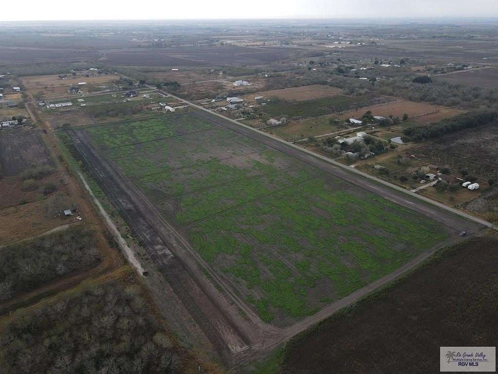 20 Acres of Land for Sale in La Feria, Texas