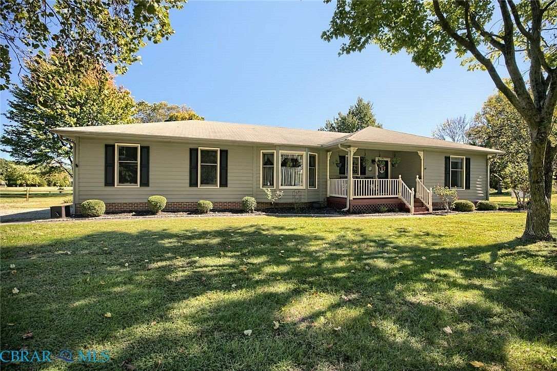 1.77 Acres of Residential Land with Home for Sale in Hardyville, Virginia