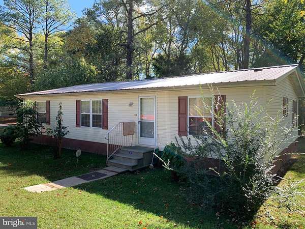 4 Acres of Residential Land with Home for Sale in Saint Inigoes Shores, Maryland