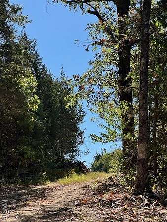 2.1 Acres of Residential Land for Sale in Wright City, Missouri