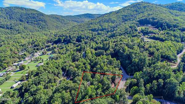1 Acre of Residential Land for Sale in Newport, Tennessee