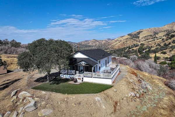 18 Acres of Land with Home for Sale in Sanger, California