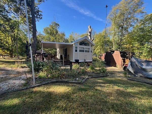 Residential Land with Home for Sale in Seneca, Illinois