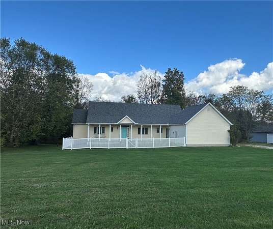 2.53 Acres of Residential Land with Home for Sale in Rootstown, Ohio