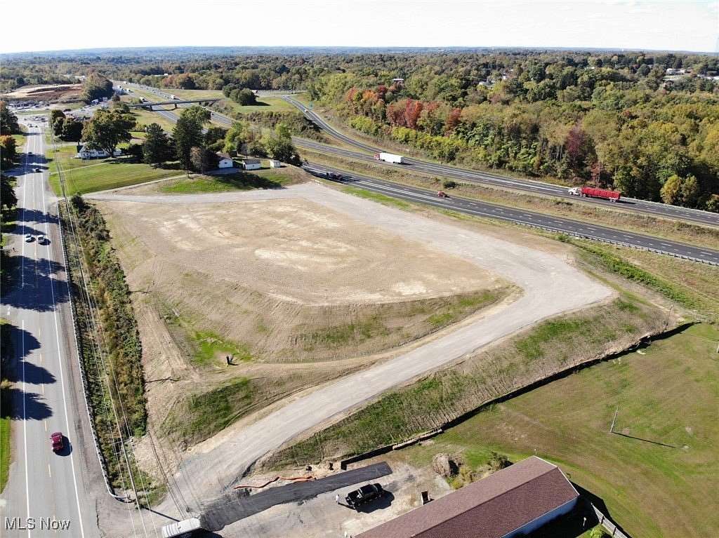 5 Acres of Mixed-Use Land for Sale in Zanesville, Ohio
