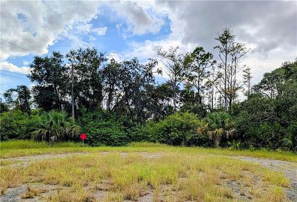 0.42 Acres of Residential Land for Sale in Lehigh Acres, Florida