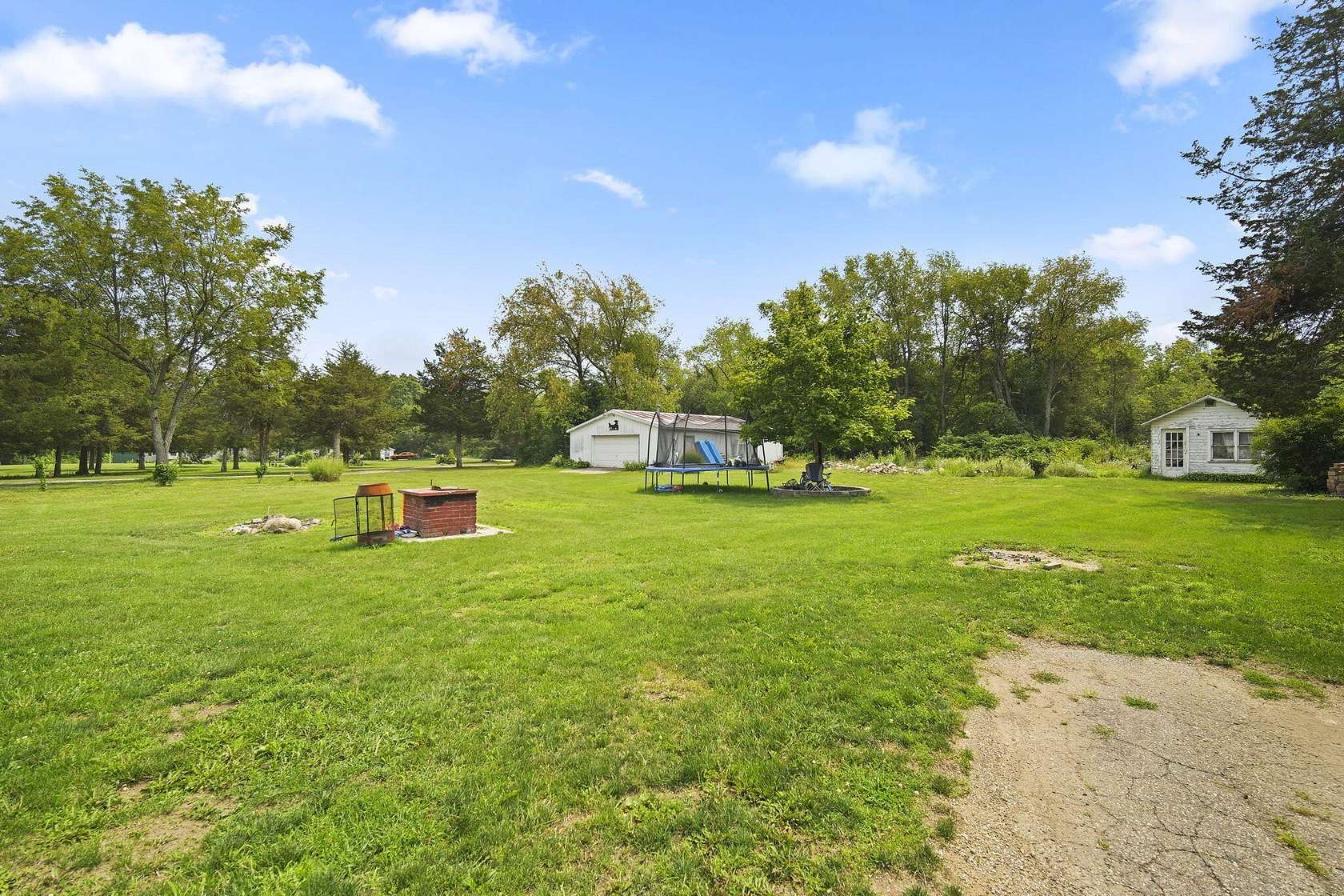 1 Acre of Residential Land with Home for Sale in Jackson, Michigan