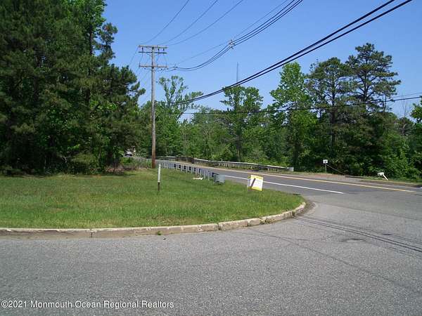 5.1 Acres of Commercial Land for Sale in Clarksburg, New Jersey