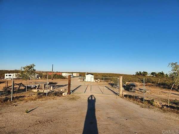 10 Acres of Land for Sale in Boulevard, California