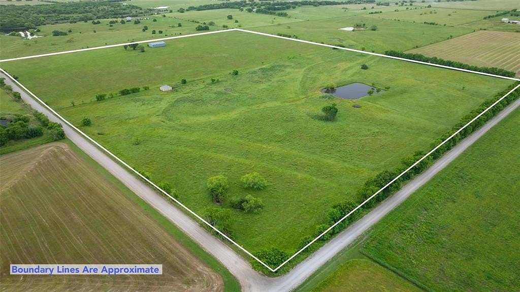 40.7 Acres of Agricultural Land for Sale in Gainesville, Texas
