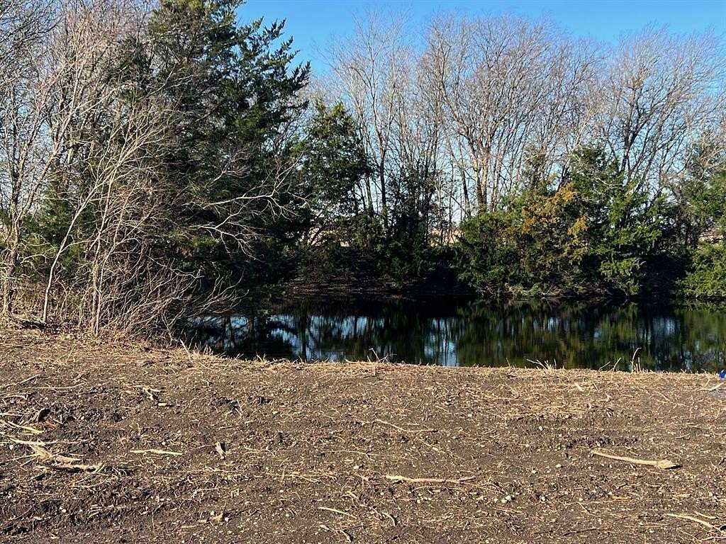 10.1 Acres of Land for Sale in McGregor, Texas