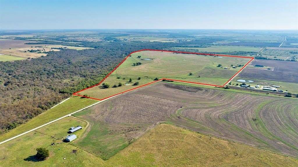 185 Acres of Land for Sale in Pilot Point, Texas
