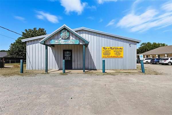 1.78 Acres of Commercial Land for Sale in Burleson, Texas