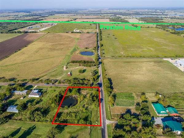 1.3 Acres of Residential Land for Sale in Gunter, Texas