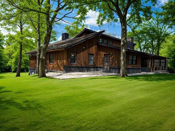 6 Acres of Residential Land with Home for Lease in Canton, Texas