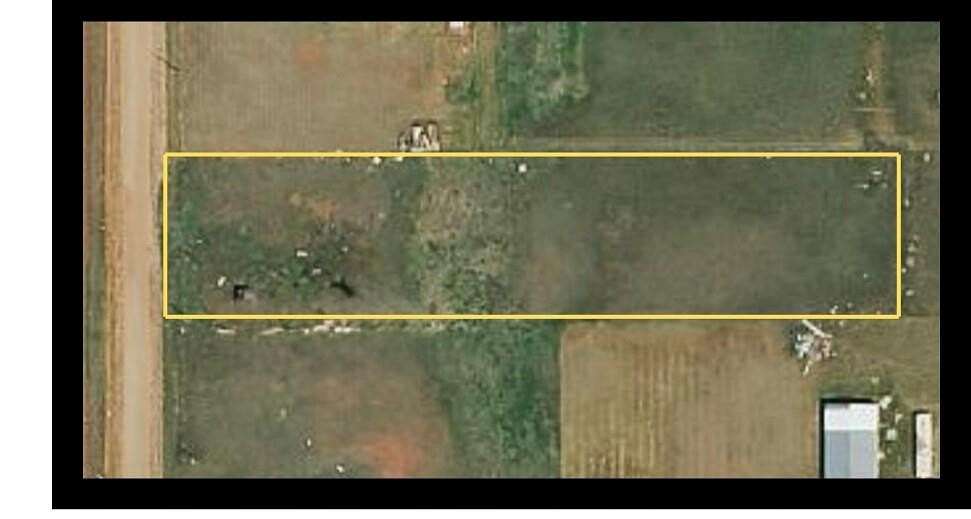 1 Acre of Residential Land for Sale in Sayre, Oklahoma