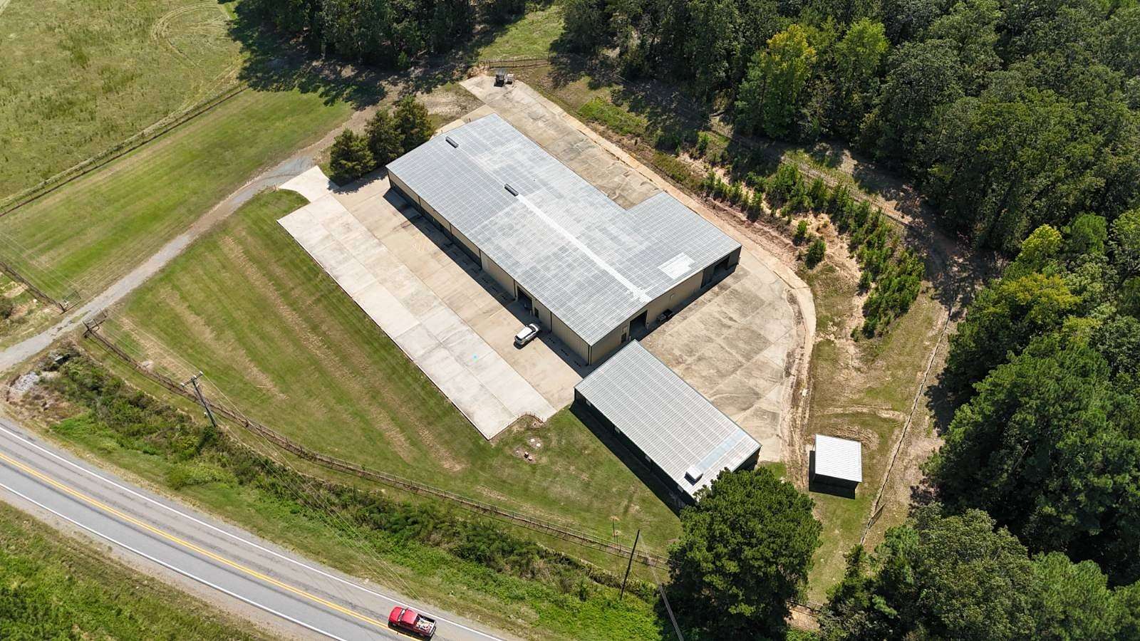 4 Acres of Improved Commercial Land for Sale in Many, Louisiana