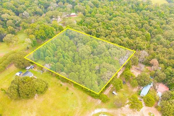 2 Acres of Residential Land for Sale in Tyler, Texas