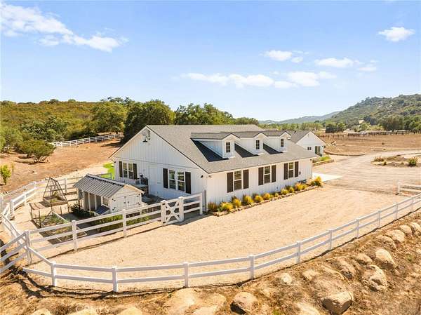 4.86 Acres of Residential Land with Home for Lease in Murrieta, California