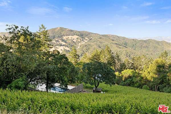 47.3 Acres of Agricultural Land with Home for Sale in Napa, California