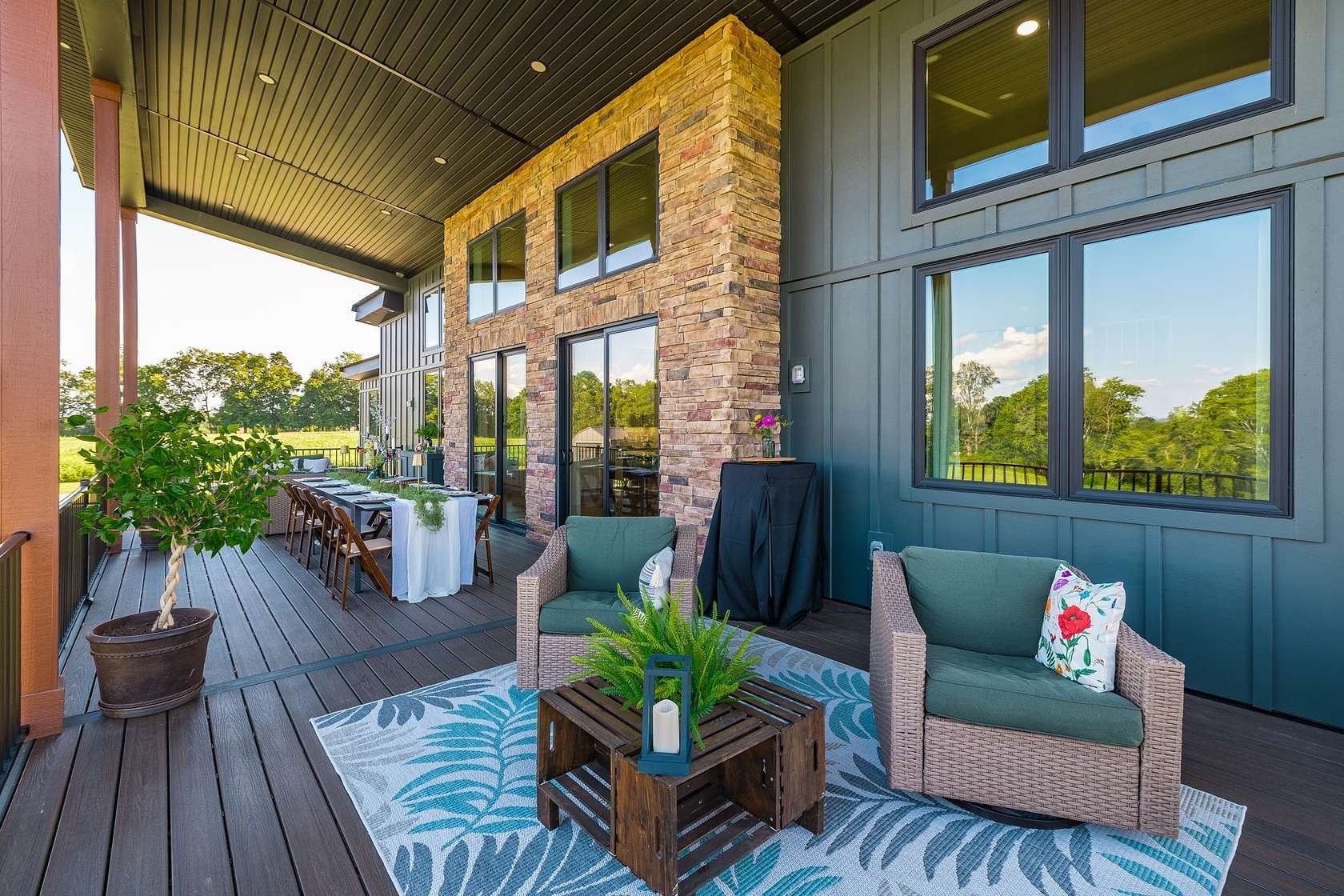 5 Acres of Residential Land with Home for Sale in Gallatin, Tennessee