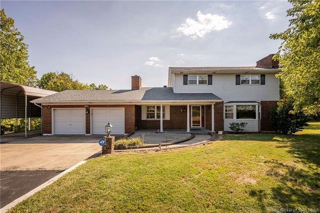 6.5 Acres of Residential Land with Home for Sale in New Albany, Indiana