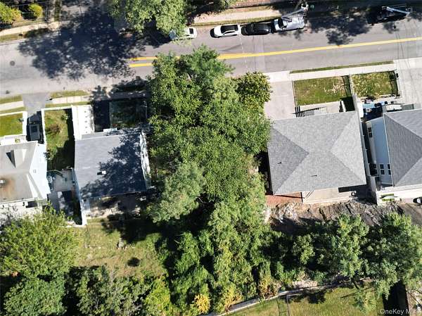 0.11 Acres of Residential Land for Sale in Yonkers, New York