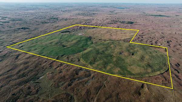 560 Acres of Agricultural Land for Sale in Bassett, Nebraska