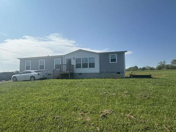 3 Acres of Residential Land with Home for Sale in Sweetwater, Tennessee