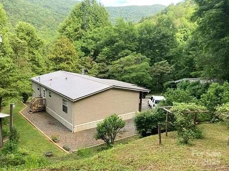 2.32 Acres of Residential Land with Home for Sale in Bryson City, North Carolina