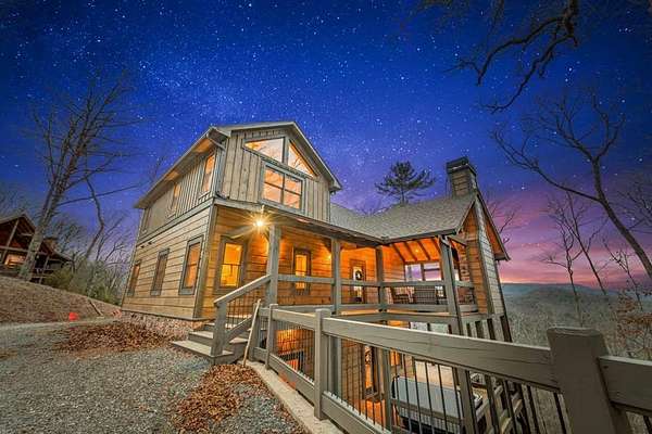 2 Acres of Residential Land with Home for Lease in Blue Ridge, Georgia