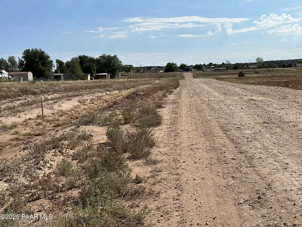 0.16 Acres of Residential Land for Sale in Paulden, Arizona