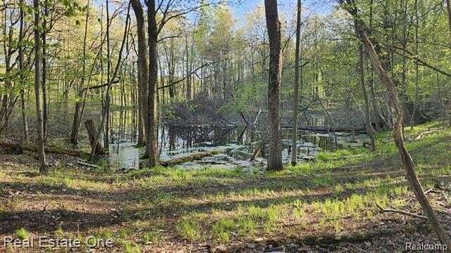 2.26 Acres of Residential Land for Sale in Oxford, Michigan