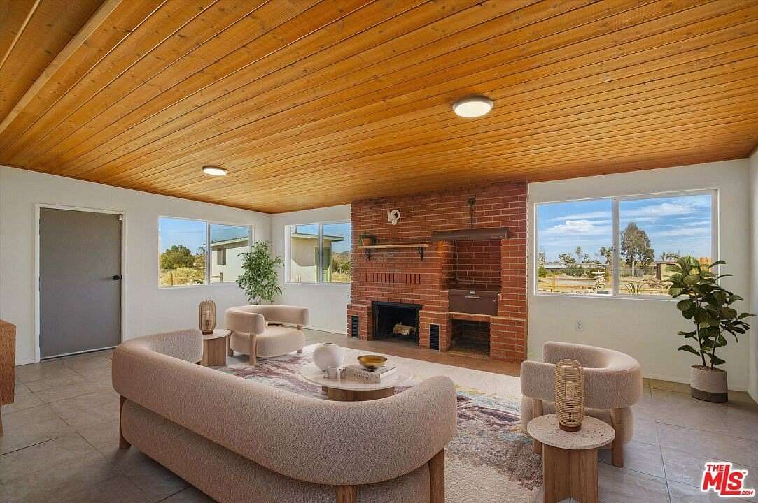 2.5 Acres of Residential Land with Home for Sale in Yucca Valley, California