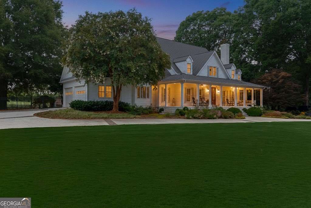 43.2 Acres of Agricultural Land with Home for Sale in Winder, Georgia