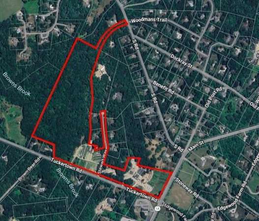 38.6 Acres of Recreational Land for Sale in South Kingstown Town, Rhode Island