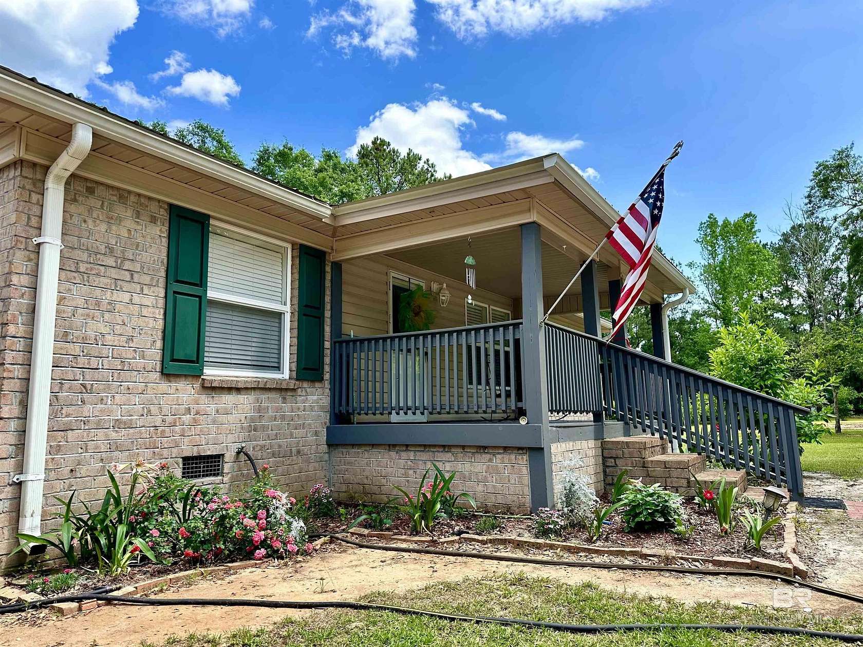 5 Acres of Residential Land with Home for Sale in Brewton, Alabama