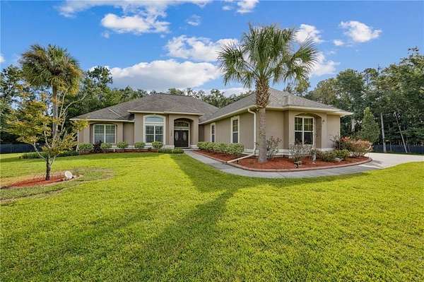 2 Acres of Residential Land with Home for Sale in Kingsland, Georgia