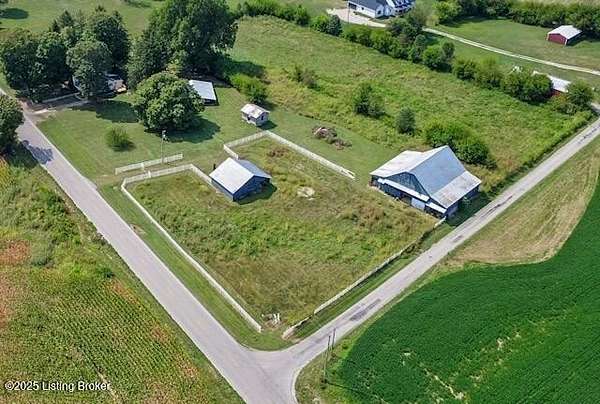3.87 Acres of Residential Land for Sale in Hodgenville, Kentucky