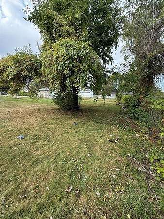 0.33 Acres of Residential Land for Sale in Warren, Michigan