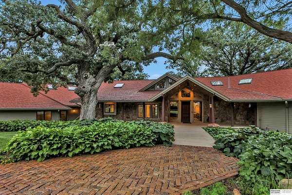 33.8 Acres of Recreational Land with Home for Sale in Valley, Nebraska