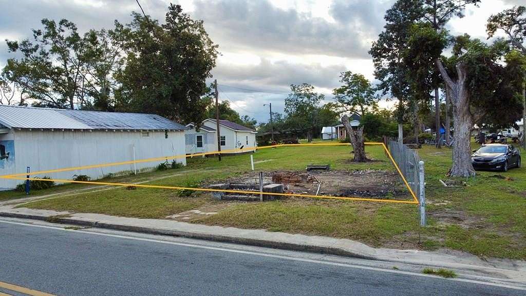 0.21 Acres of Residential Land for Sale in Hazlehurst, Georgia