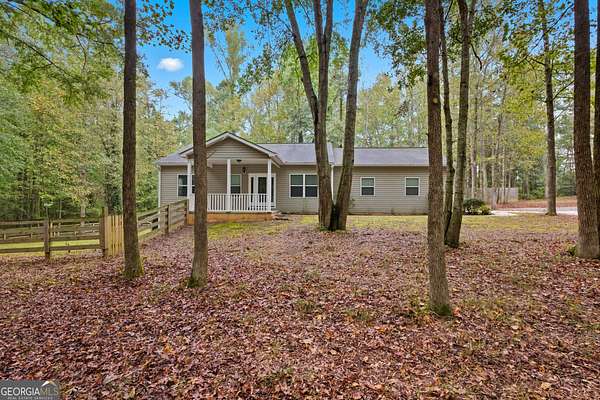 3.6 Acres of Residential Land with Home for Sale in Homer, Georgia