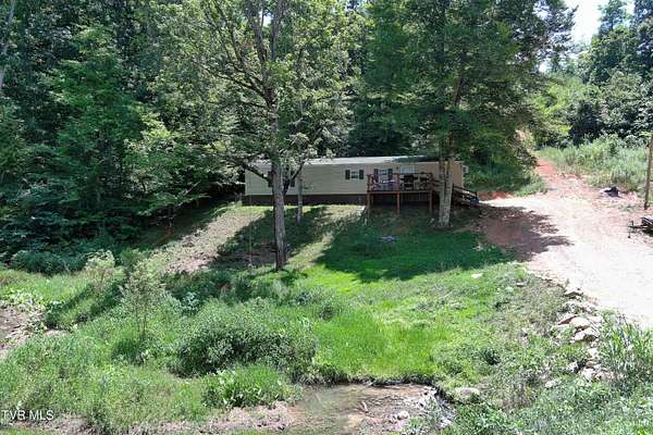 6.38 Acres of Residential Land with Home for Sale in Greeneville, Tennessee